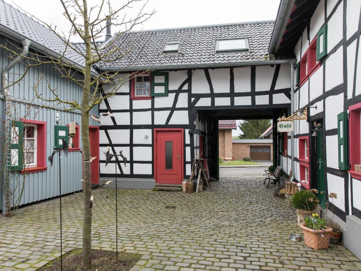 Apartment With Garden Near Monschau Schleiden Exteriör bild